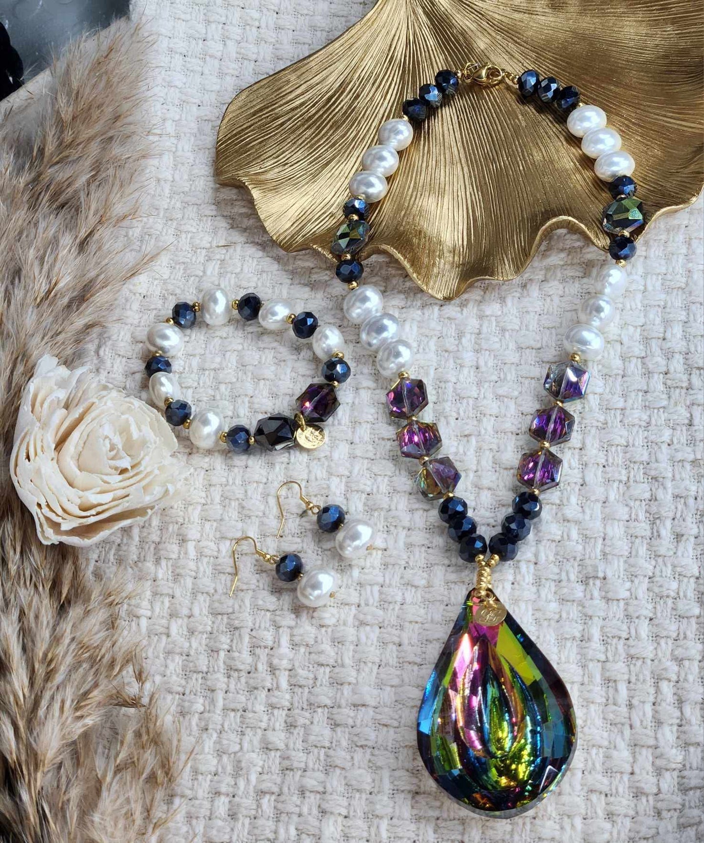 Big drop necklace