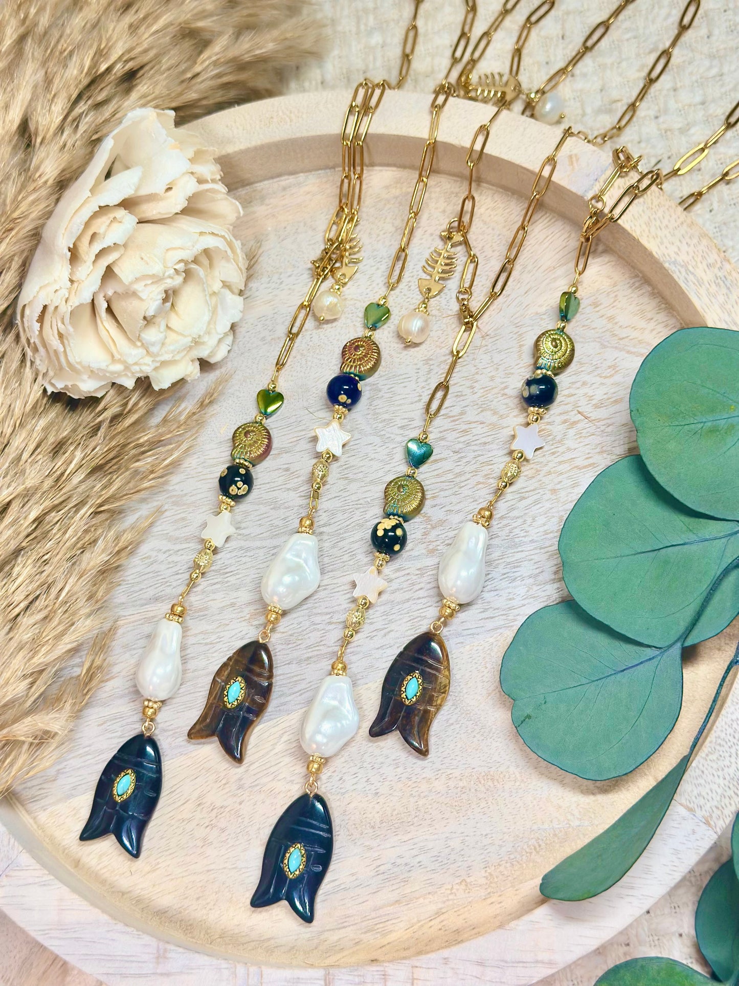 Pesca de semipreciosas necklace