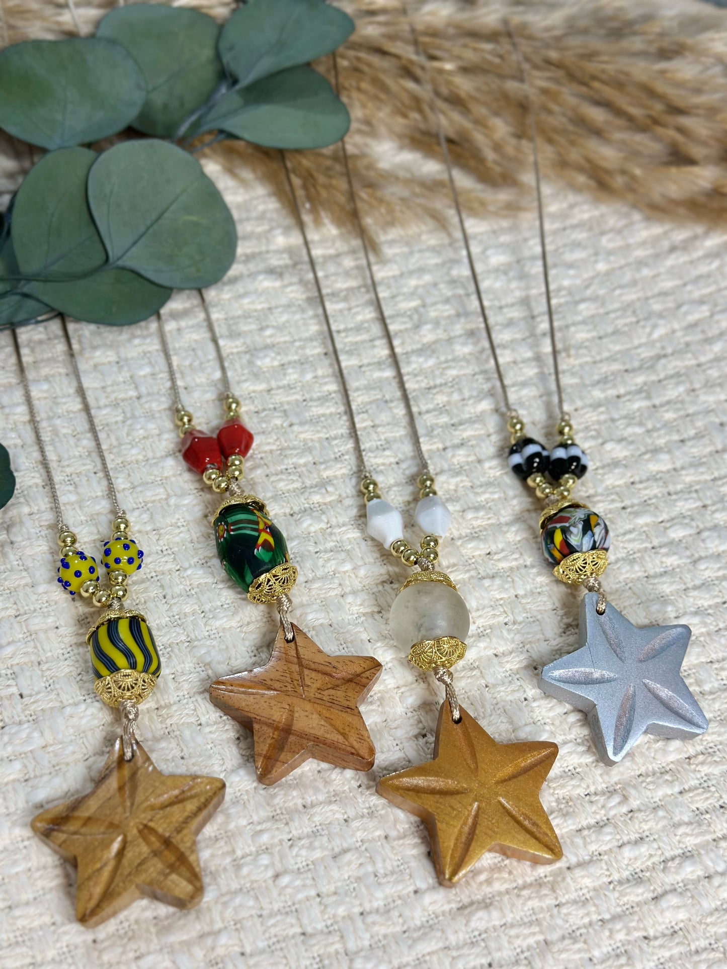 Woody star necklace (RESTOCK)
