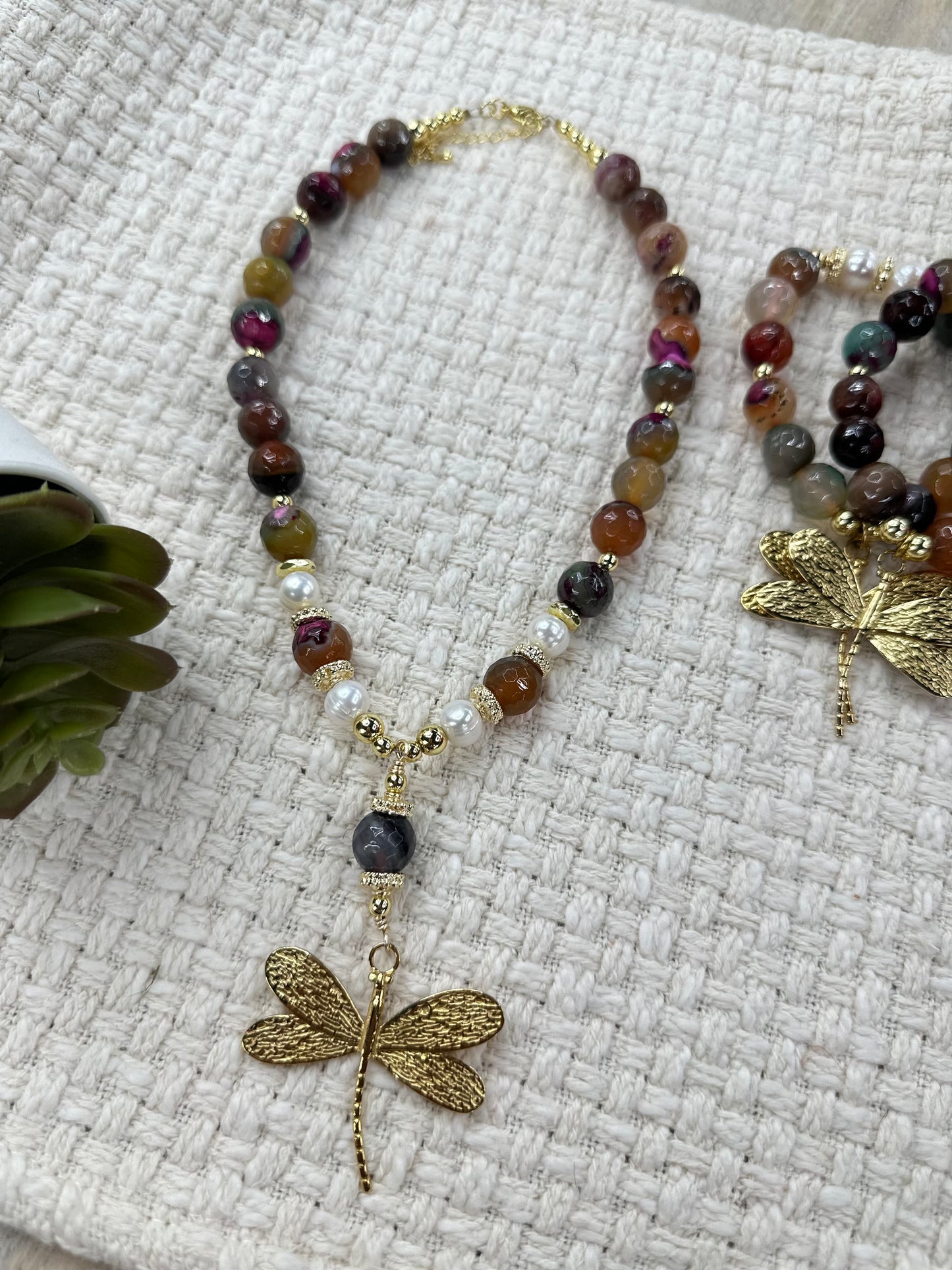Ágatha Butterfly LGA necklace
