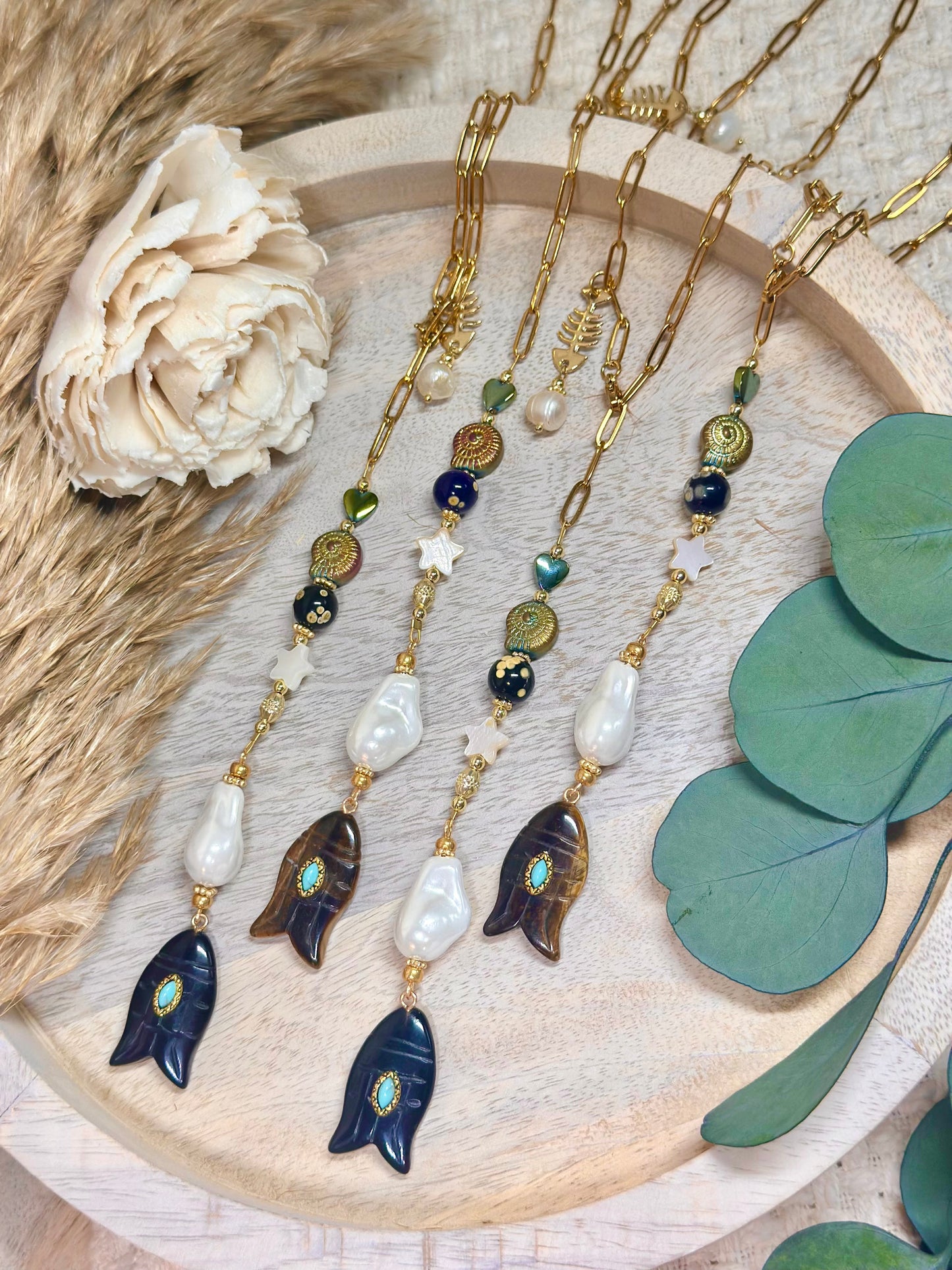 Pesca de semipreciosas necklace