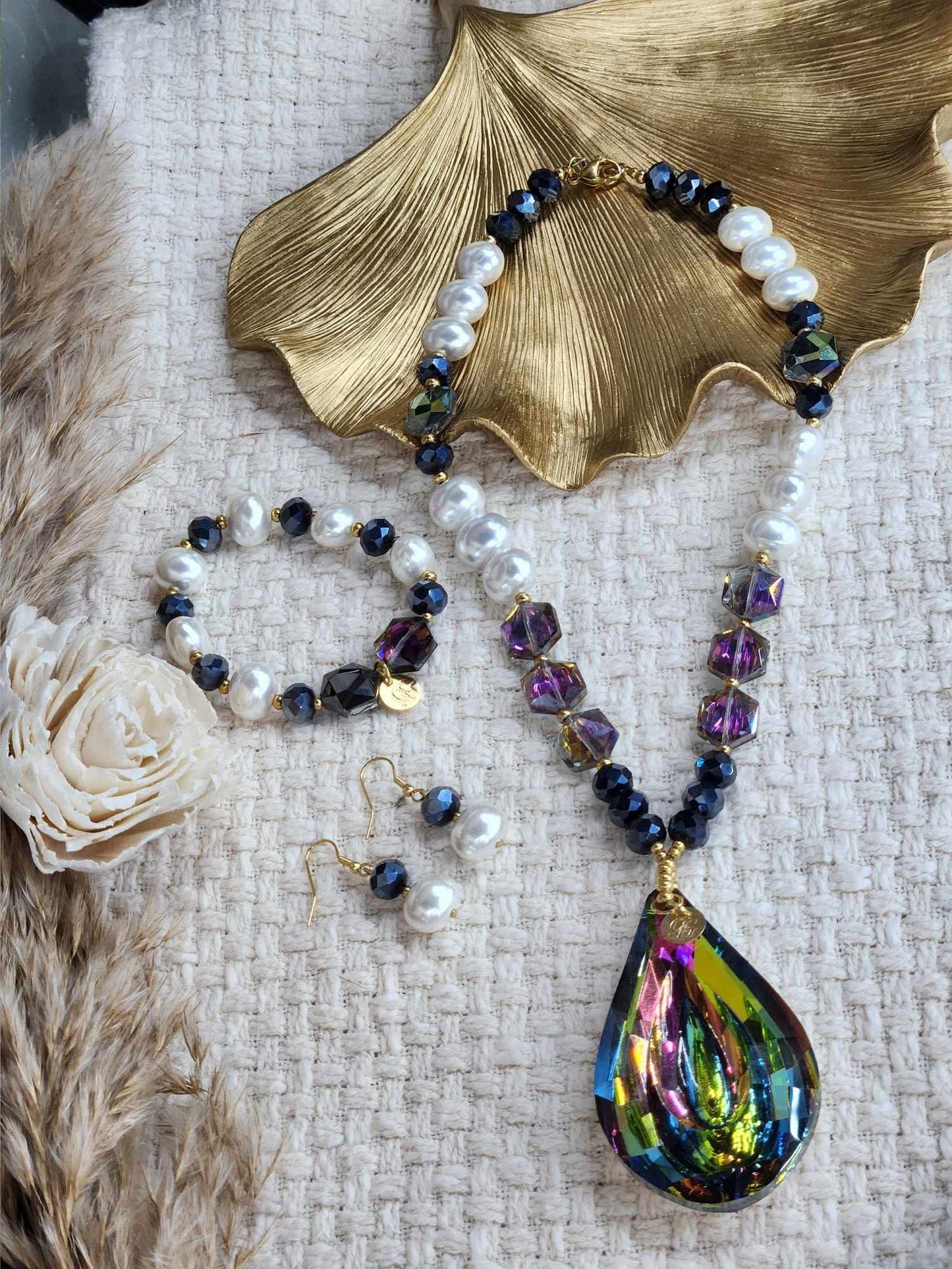 Big drop necklace