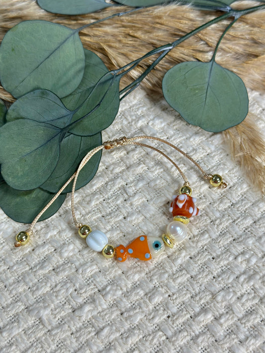 Bumpy Bead fish bracelet