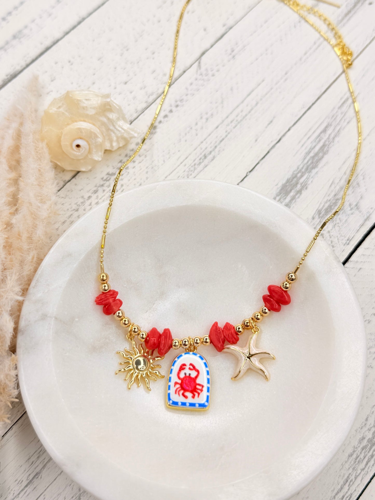 Arena Crab necklace