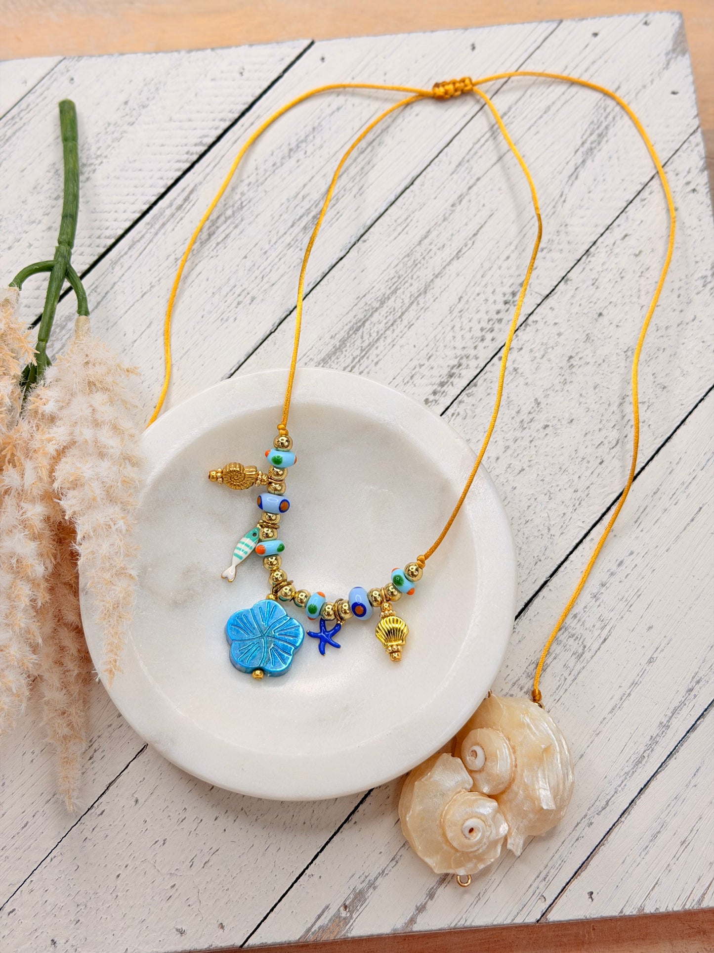 Nácar Maga 🌺 necklace
