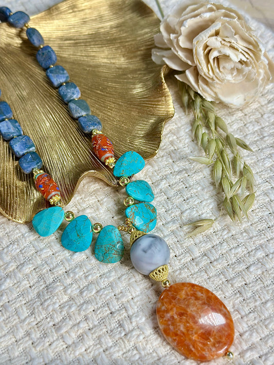 Glamy long necklace