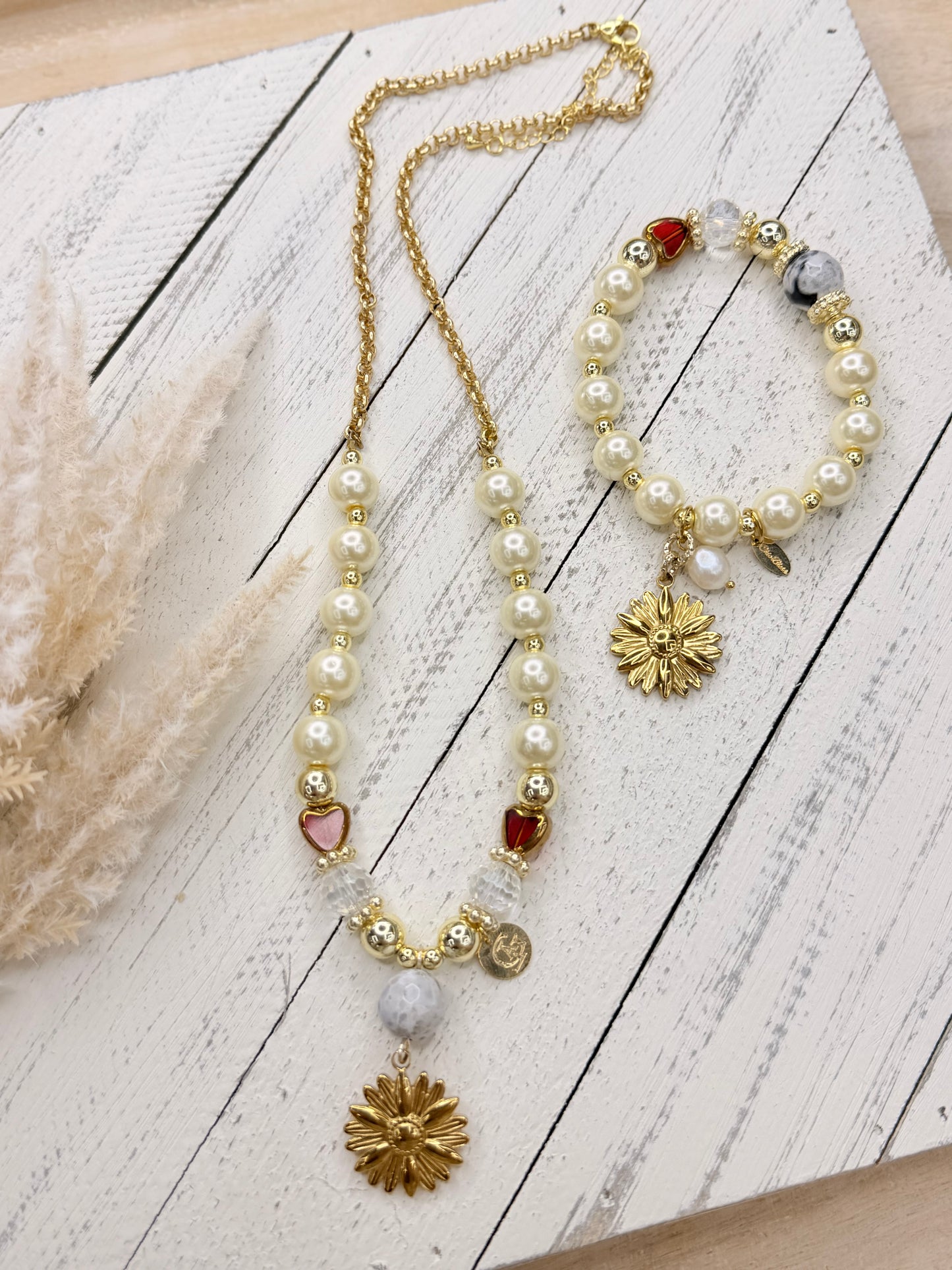 Perla del jardín necklace (precio del collar solo)