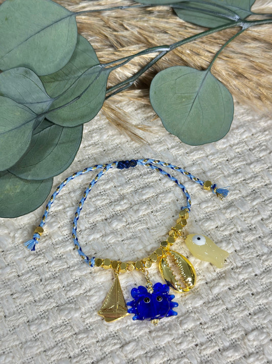 Oceanía Multi charm bracelet