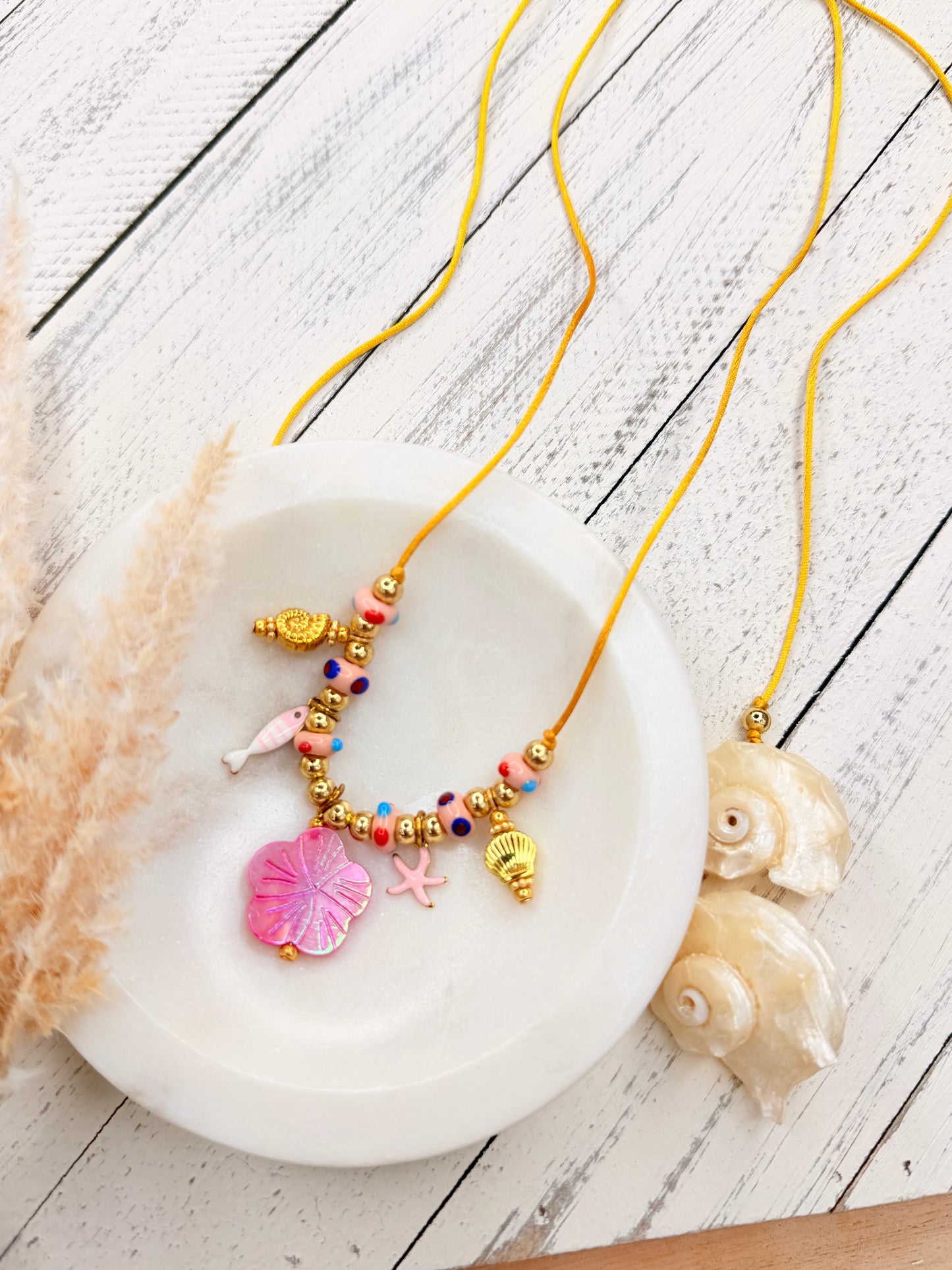 Nácar Maga 🌺 necklace