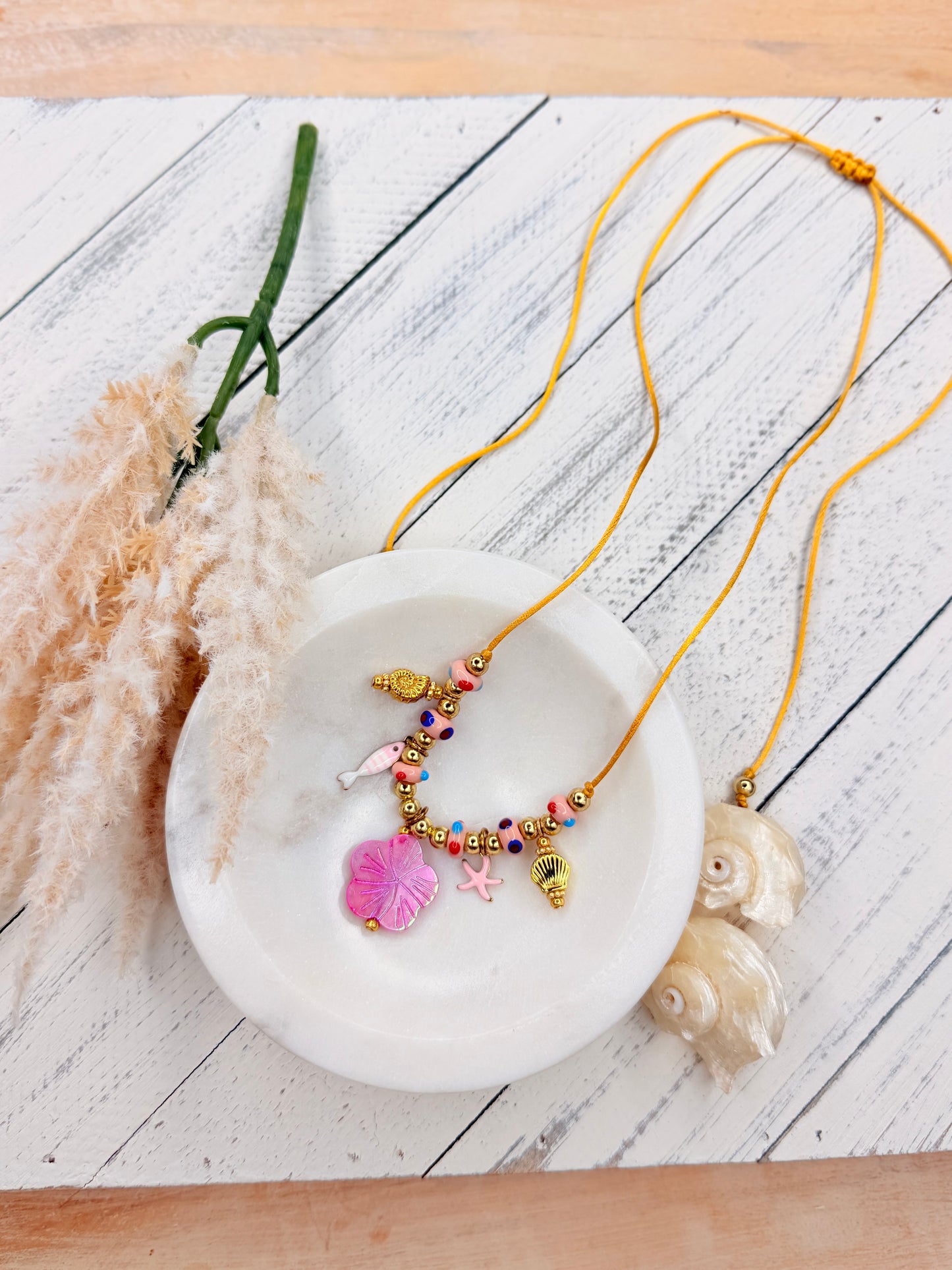 Nácar Maga 🌺 necklace