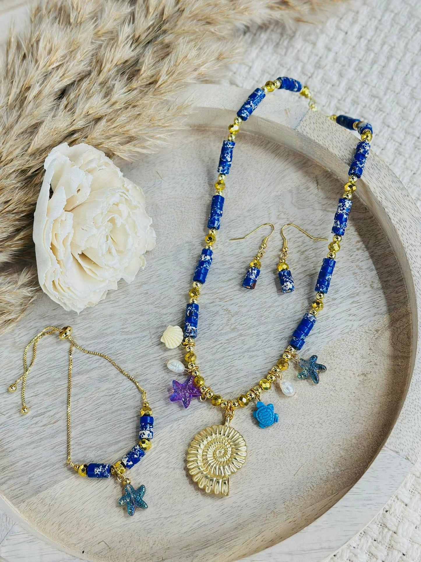 Royal caracola set