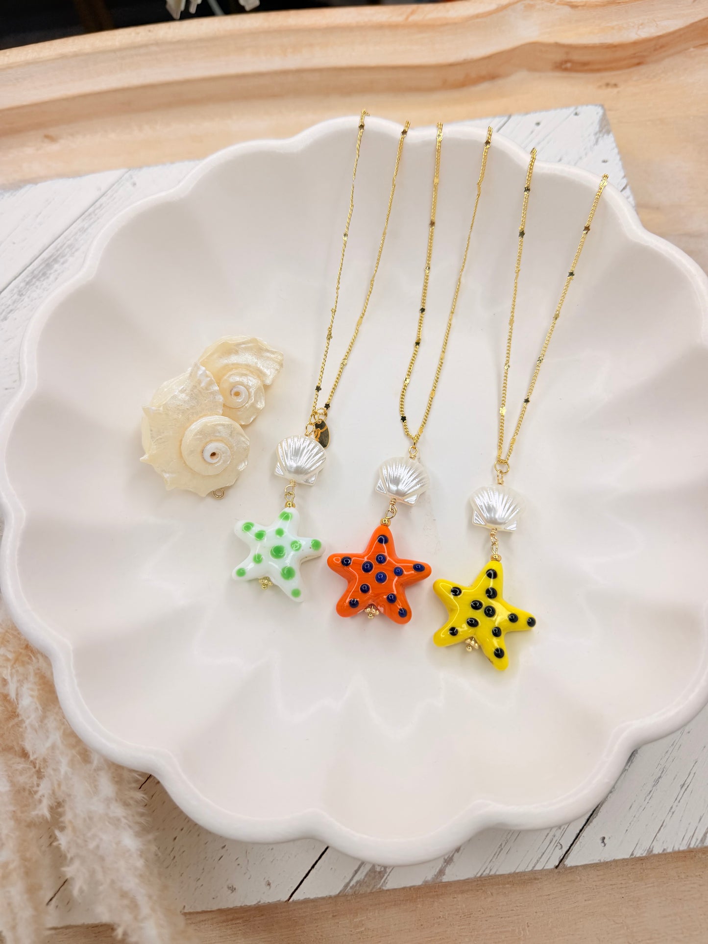 Sea pearl star necklace