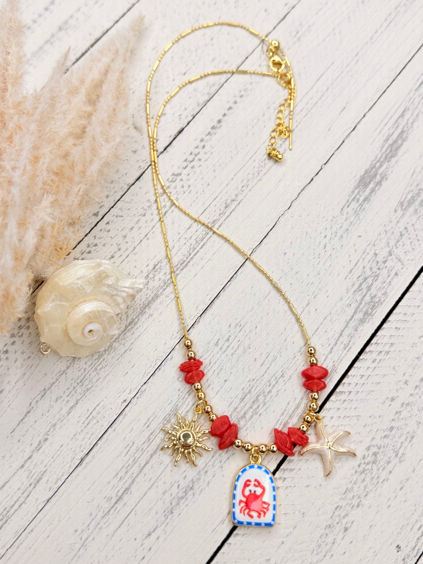 Arena Crab necklace
