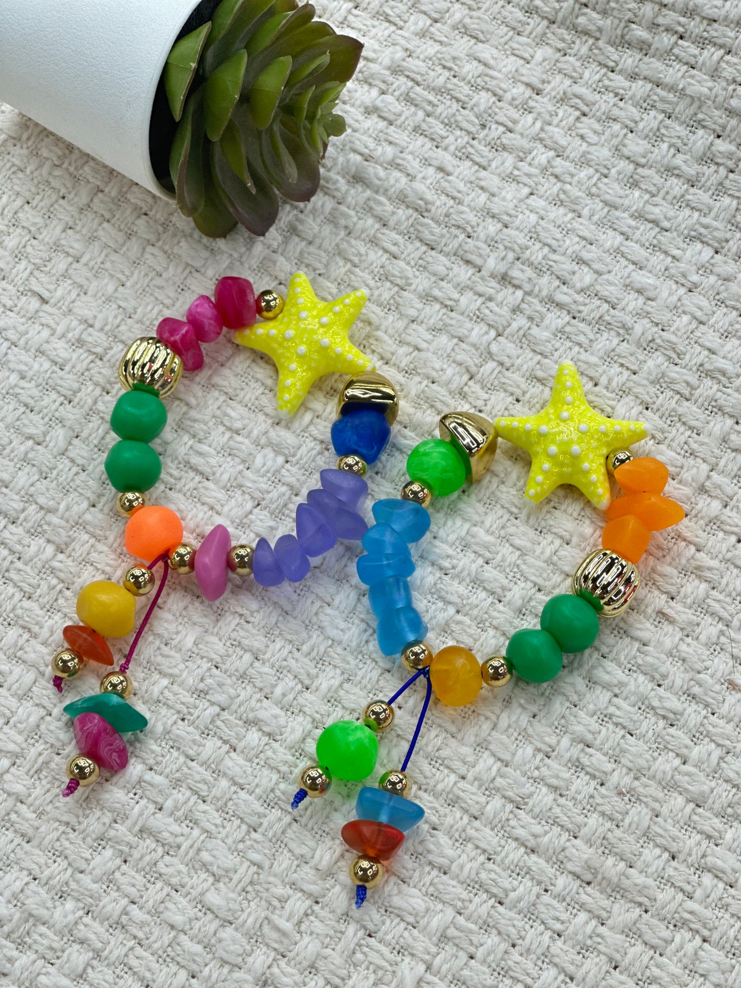 Candy starfish bracelet (strechy)