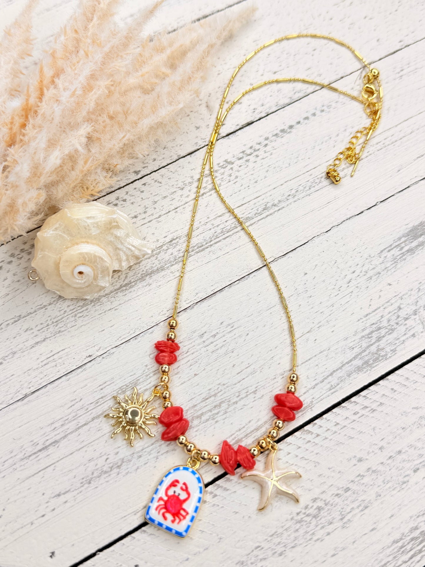 Arena Crab necklace