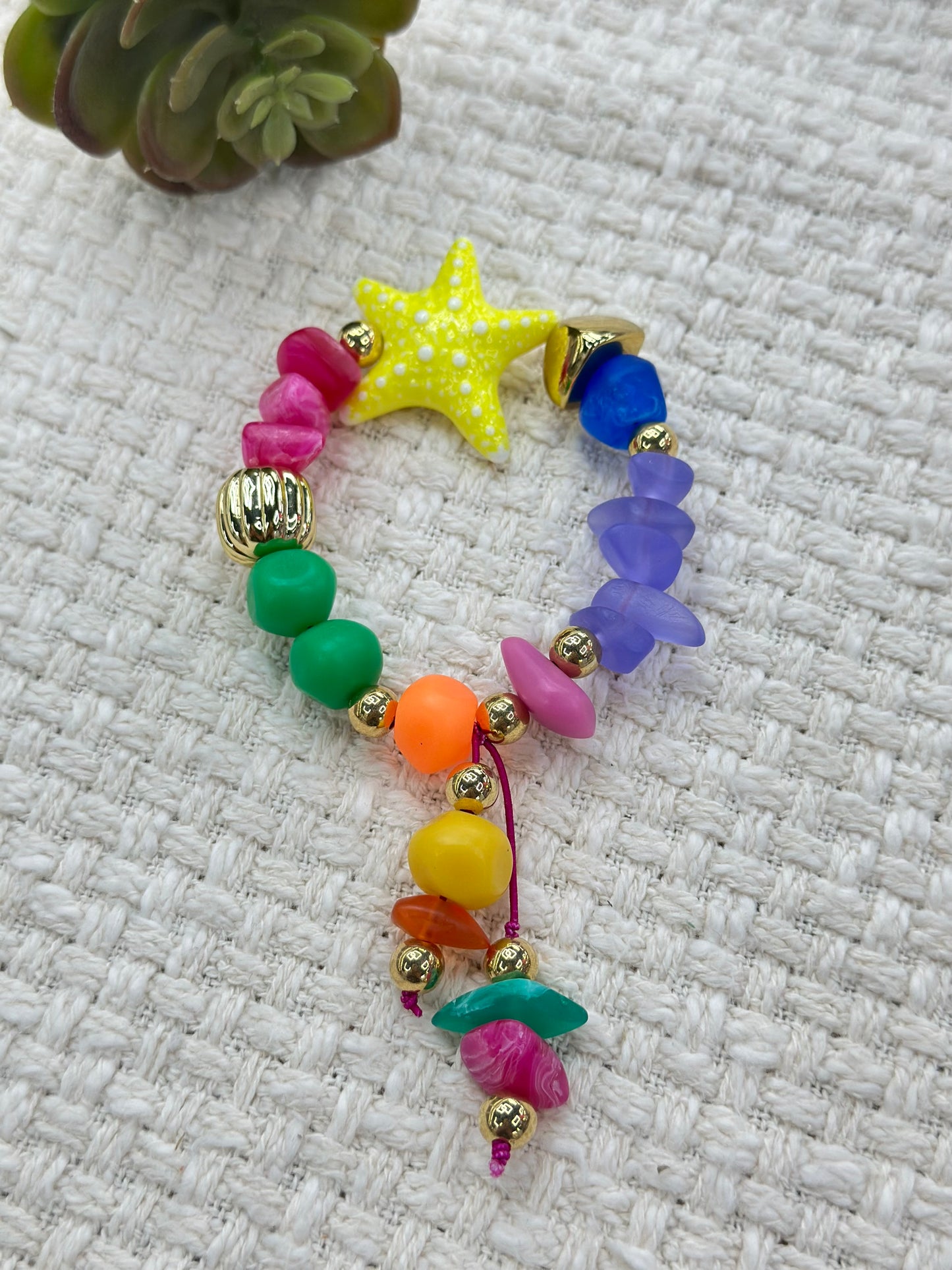 Candy starfish bracelet (strechy)