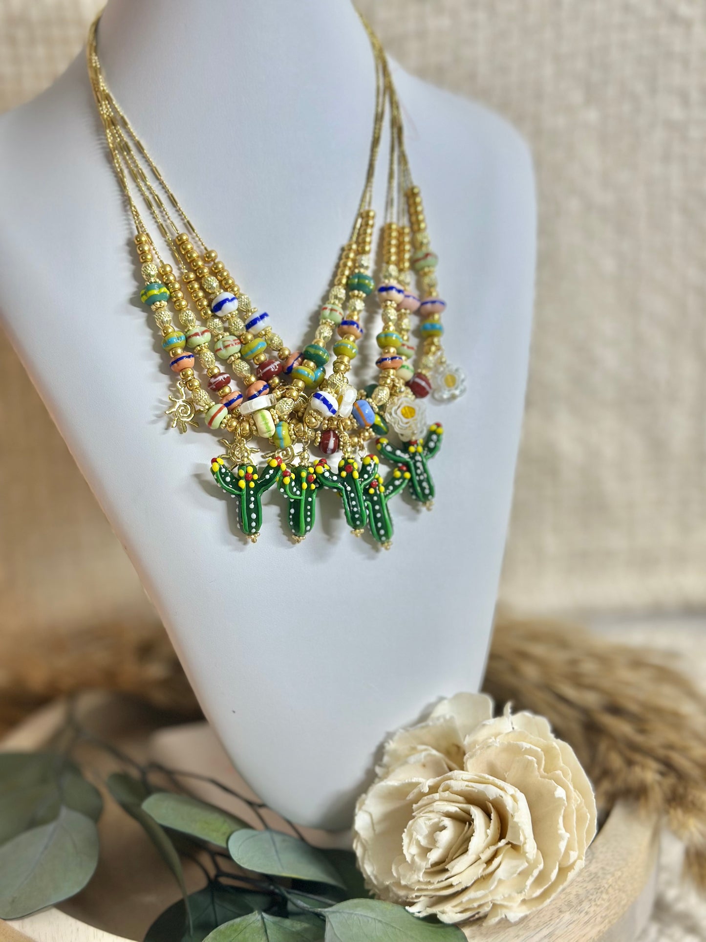Surprise cactus necklace (limited edition)