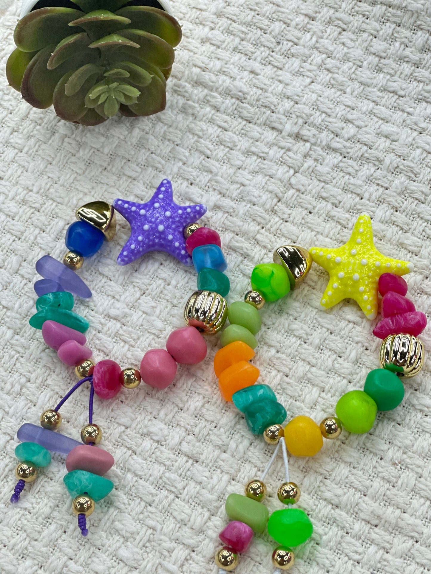 Candy starfish bracelet (strechy)