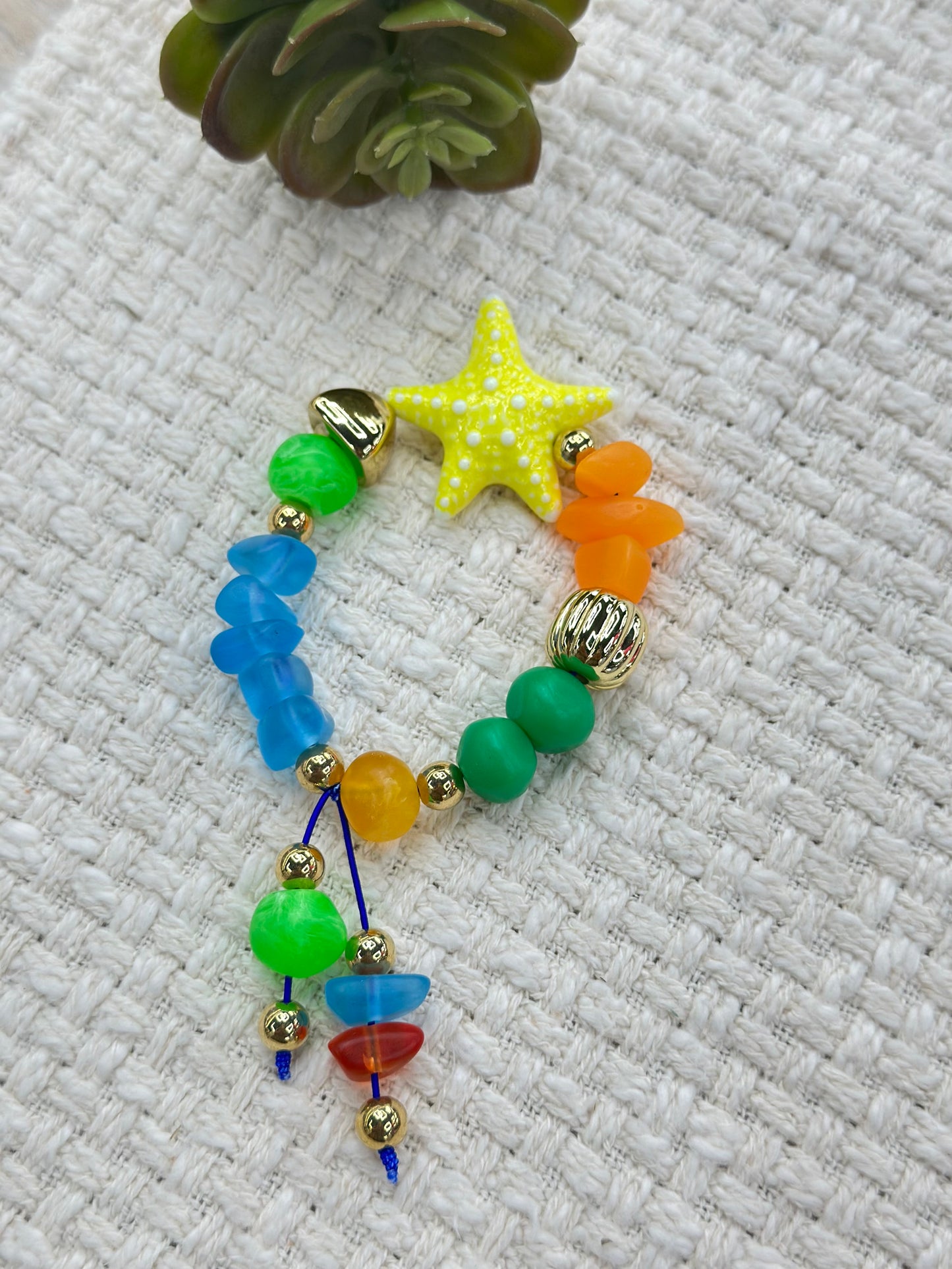 Candy starfish bracelet (strechy)